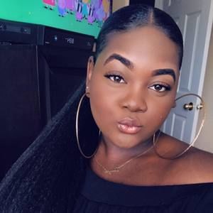 Meet your Posher, Shanicee